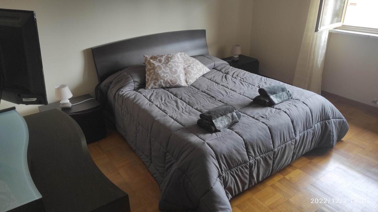 Appartamento In Zona Residenziale Surdo Buitenkant foto